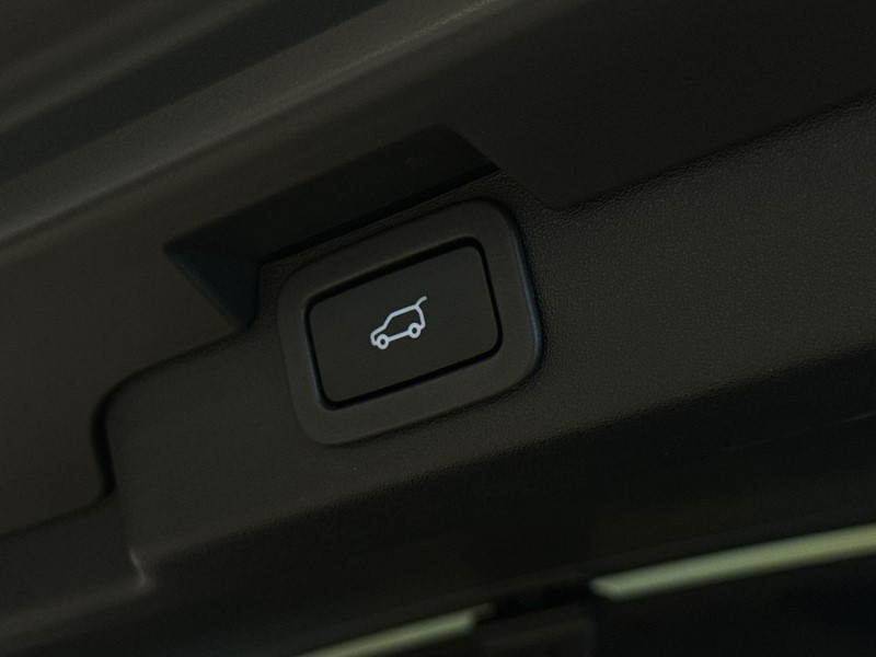 2020 (20) LAND ROVER DISCOVERY 2.0 SD4 Landmark Edition 5dr Auto 5140339