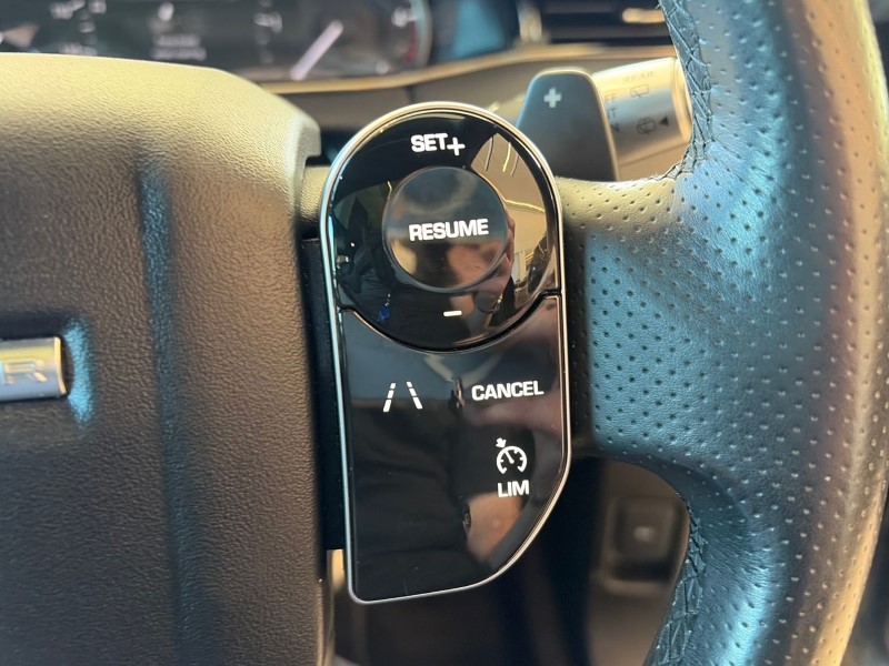 2020 (20) LAND ROVER RANGE ROVER EVOQUE 2.0 D180 R-Dynamic S 5dr Auto 5127212