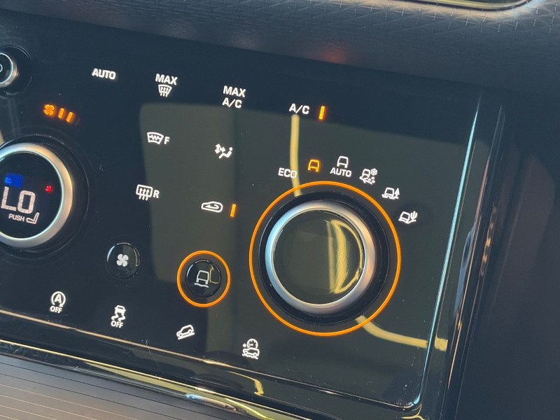 2020 (20) LAND ROVER RANGE ROVER EVOQUE 2.0 D180 R-Dynamic S 5dr Auto 5127243