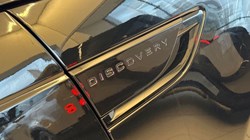 2023 (23) LAND ROVER DISCOVERY 3.0 D300 R-Dynamic HSE 5dr Auto 5114050