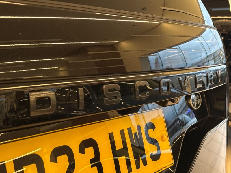 2023 (23) LAND ROVER DISCOVERY 3.0 D300 R-Dynamic HSE 5dr Auto 5114077