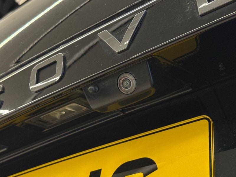 2023 (23) LAND ROVER DISCOVERY 3.0 D300 R-Dynamic HSE 5dr Auto 5114072