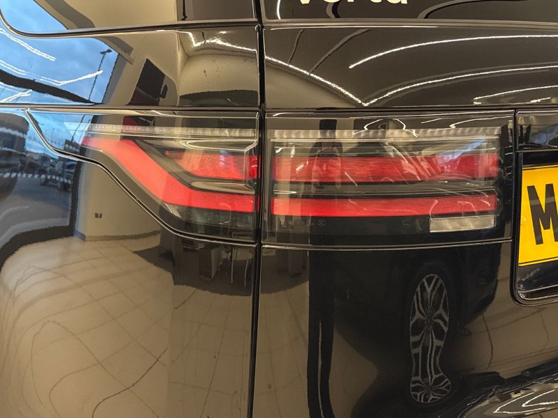 2023 (23) LAND ROVER DISCOVERY 3.0 D300 R-Dynamic HSE 5dr Auto 5114049