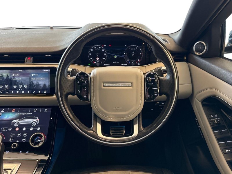 2019 (69) LAND ROVER RANGE ROVER EVOQUE 2.0 D180 First Edition 5dr Auto 5153224