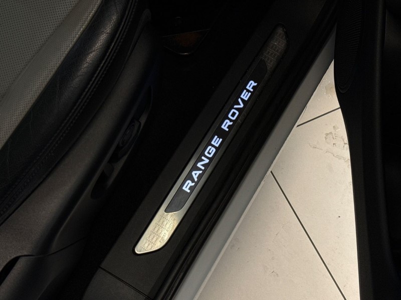 2019 (69) LAND ROVER RANGE ROVER EVOQUE 2.0 D180 First Edition 5dr Auto 5153245