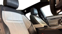 2019 (69) LAND ROVER RANGE ROVER EVOQUE 2.0 D180 First Edition 5dr Auto 5153235