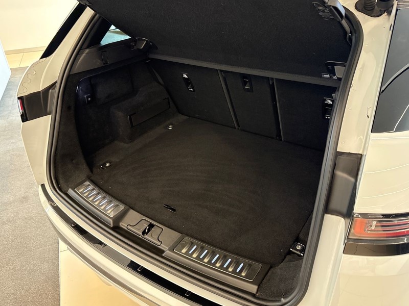 2019 (69) LAND ROVER RANGE ROVER EVOQUE 2.0 D180 First Edition 5dr Auto 5153246