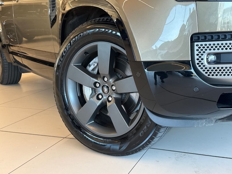2025 (74) LAND ROVER DEFENDER 3.0 D350 X-Dynamic HSE 110 5dr Auto [7 Seat] 5202250