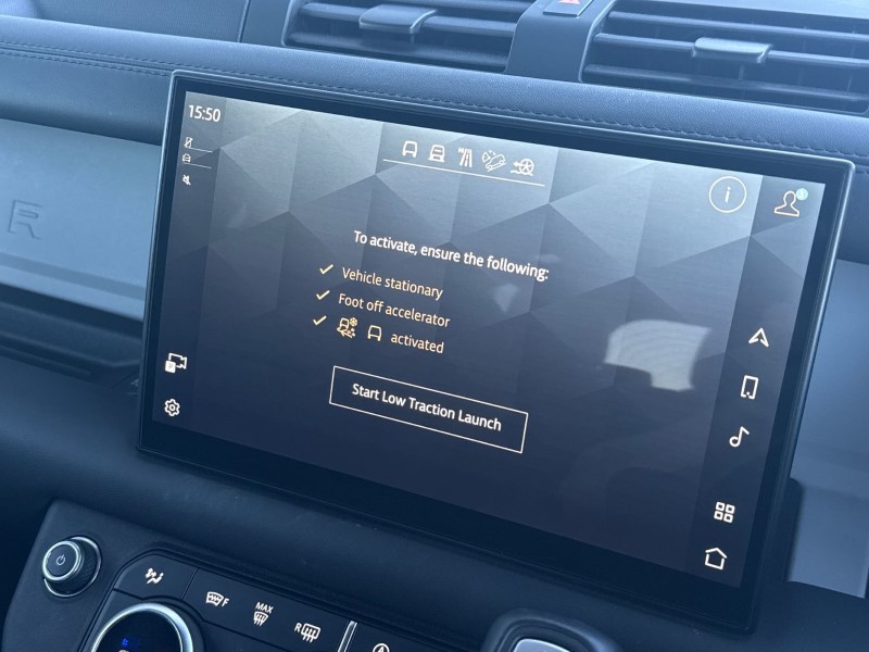 2025 (74) LAND ROVER DEFENDER 3.0 D350 X-Dynamic HSE 110 5dr Auto [7 Seat] 5190927