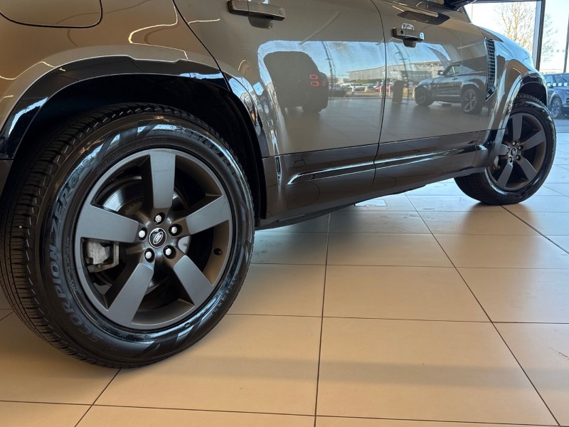 2025 (74) LAND ROVER DEFENDER 3.0 D350 X-Dynamic HSE 110 5dr Auto [7 Seat] 5190940