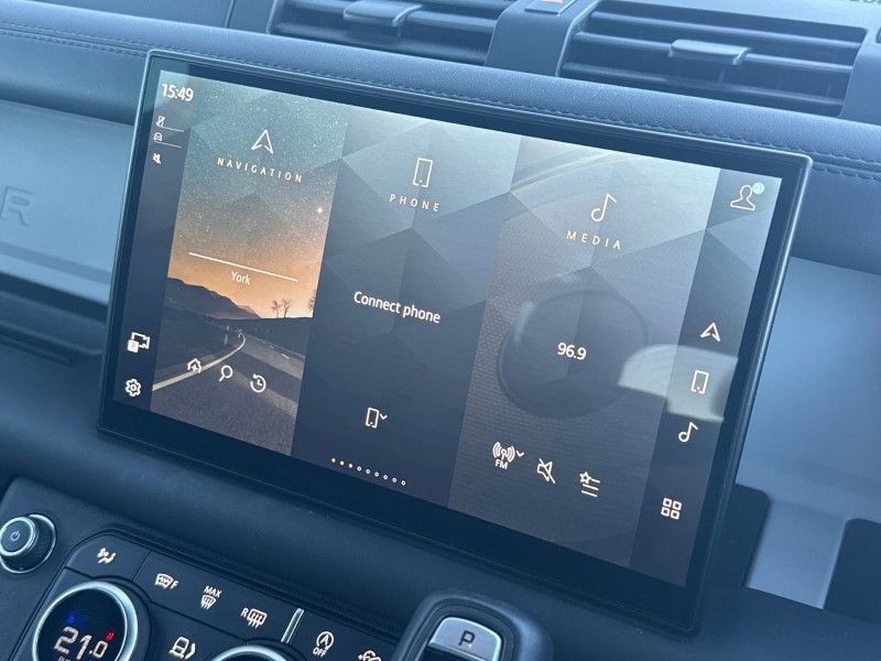 2025 (74) LAND ROVER DEFENDER 3.0 D350 X-Dynamic HSE 110 5dr Auto [7 Seat] 5190924