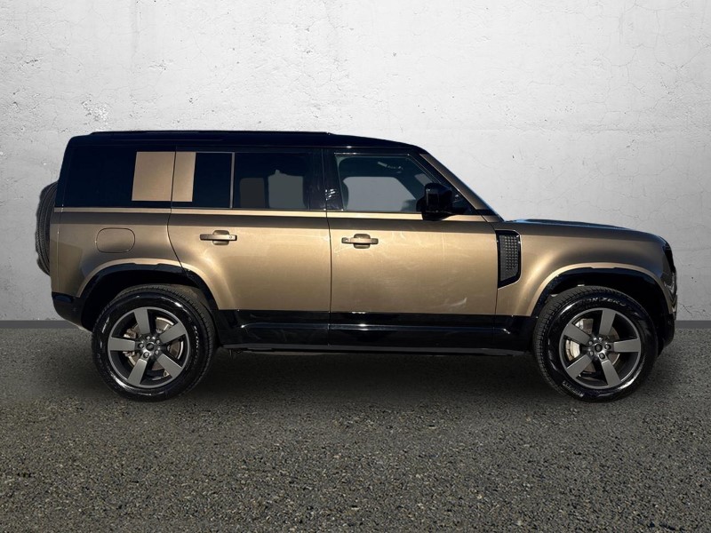2025 (74) LAND ROVER DEFENDER 3.0 D350 X-Dynamic HSE 110 5dr Auto [7 Seat] 5190899