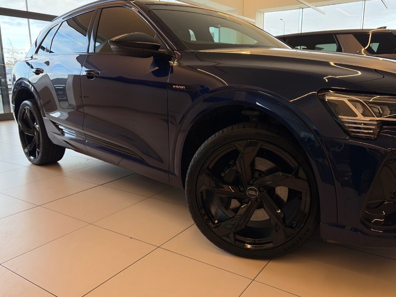 2021 (70) AUDI E-TRON 230kW 50 Quattro 71kWh Black Edition 5dr Auto 5115824