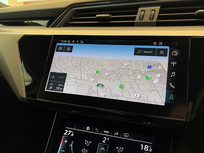 2021 (70) AUDI E-TRON 230kW 50 Quattro 71kWh Black Edition 5dr Auto 5115809