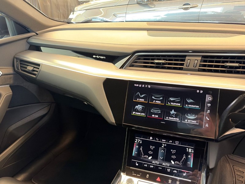 2021 (70) AUDI E-TRON 230kW 50 Quattro 71kWh Black Edition 5dr Auto 5115815