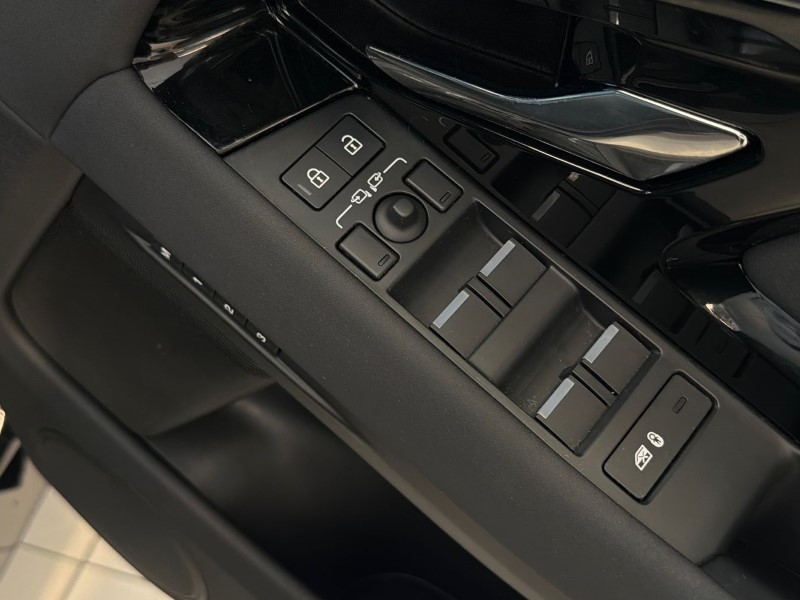 2023 (73) LAND ROVER RANGE ROVER EVOQUE 2.0 D200 Dynamic SE 5dr Auto 5160160