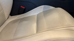 2022 (72) JAGUAR XE 2.0 D200 R-Dynamic Black 4dr Auto 5138705