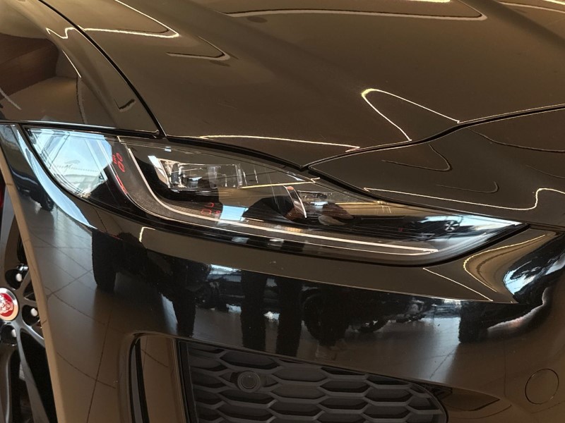 2022 (72) JAGUAR XE 2.0 D200 R-Dynamic Black 4dr Auto 5138697