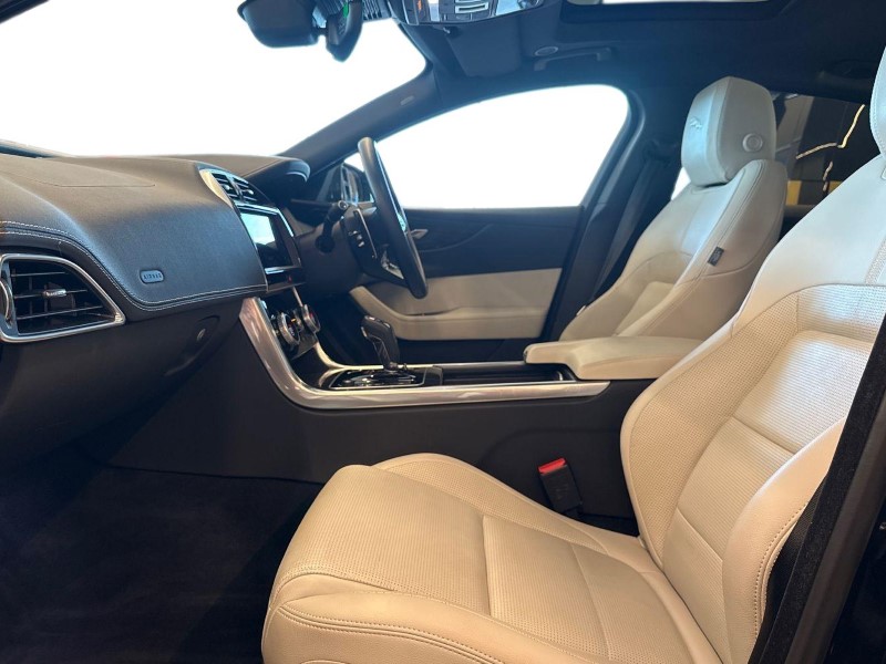 2022 (72) JAGUAR XE 2.0 D200 R-Dynamic Black 4dr Auto 5138683