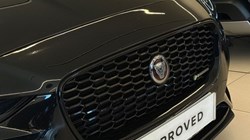 2022 (72) JAGUAR XE 2.0 D200 R-Dynamic Black 4dr Auto 5138721