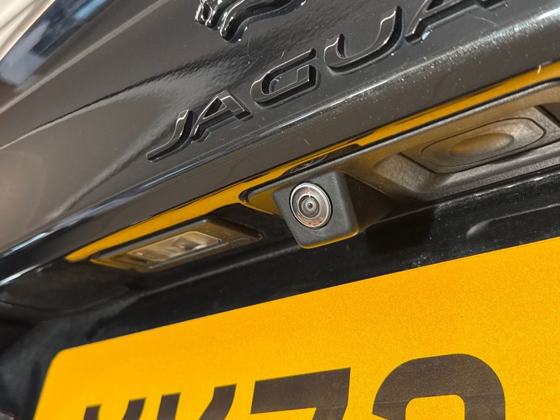 2022 (72) JAGUAR XE 2.0 D200 R-Dynamic Black 4dr Auto 5138719