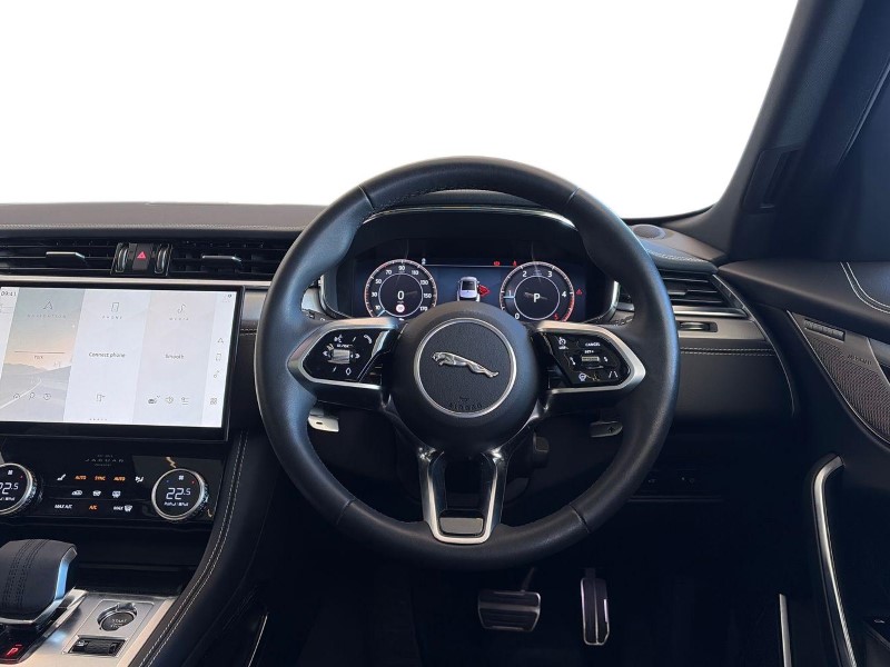 2024 (24) JAGUAR F-PACE 2.0 D200 R-Dynamic SE Black 5dr Auto AWD 5157264