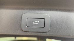 2024 (24) JAGUAR F-PACE 2.0 D200 R-Dynamic SE Black 5dr Auto AWD 5157292