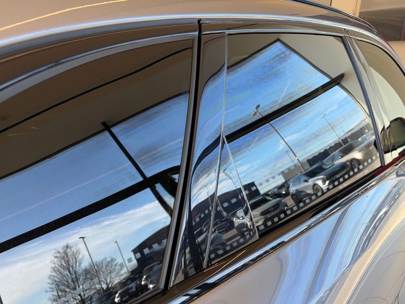 2024 (24) JAGUAR F-PACE 2.0 D200 R-Dynamic SE Black 5dr Auto AWD 5157303