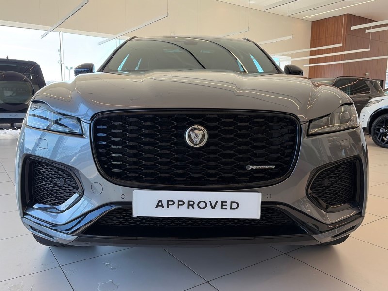 2024 (24) JAGUAR F-PACE 2.0 D200 R-Dynamic SE Black 5dr Auto AWD 5157304