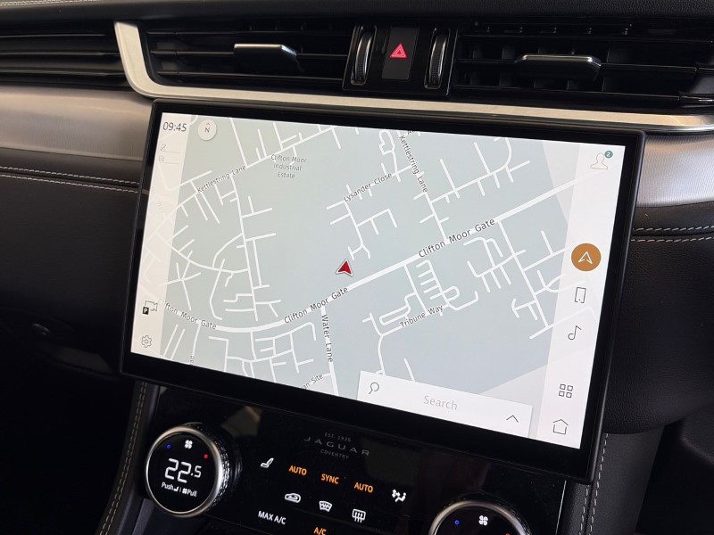2024 (24) JAGUAR F-PACE 2.0 D200 R-Dynamic SE Black 5dr Auto AWD 5157280