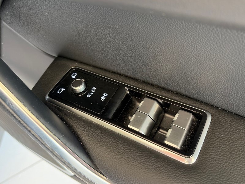 2024 (24) JAGUAR F-PACE 2.0 D200 R-Dynamic SE Black 5dr Auto AWD 5157272