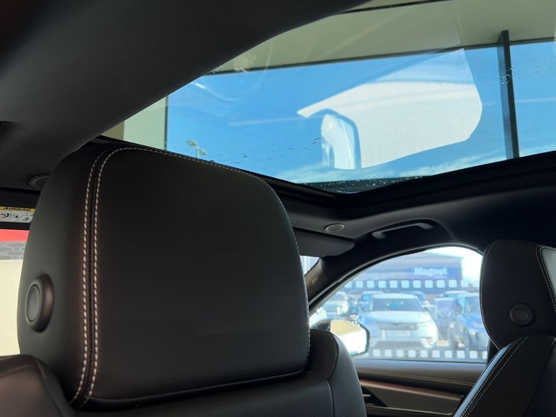 2024 (24) JAGUAR F-PACE 2.0 D200 R-Dynamic SE Black 5dr Auto AWD 5157270