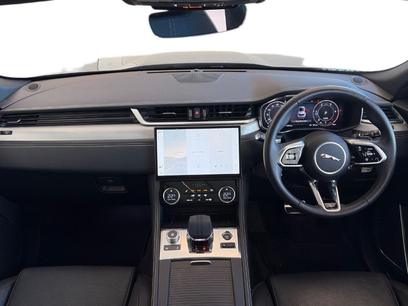 2024 (24) JAGUAR F-PACE 2.0 D200 R-Dynamic SE Black 5dr Auto AWD 5157258