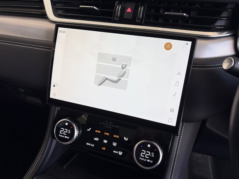 2024 (24) JAGUAR F-PACE 2.0 D200 R-Dynamic SE Black 5dr Auto AWD 5157283