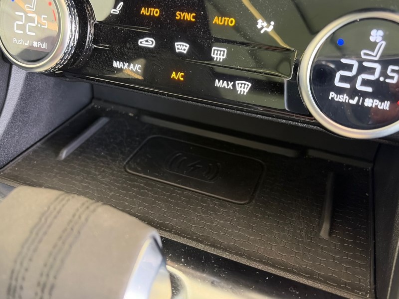 2024 (24) JAGUAR F-PACE 2.0 D200 R-Dynamic SE Black 5dr Auto AWD 5157287