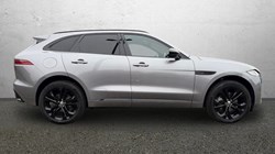 2024 (24) JAGUAR F-PACE 2.0 D200 R-Dynamic SE Black 5dr Auto AWD 5157254