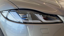 2024 (24) JAGUAR F-PACE 2.0 D200 R-Dynamic SE Black 5dr Auto AWD 5157266