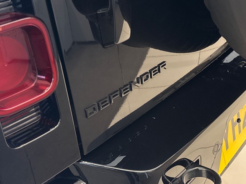 2024 (24) LAND ROVER DEFENDER 3.0 D250 X-Dynamic SE 110 5dr Auto 5152389