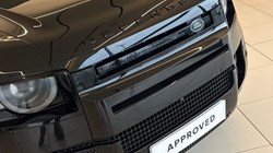 2024 (24) LAND ROVER DEFENDER 3.0 D250 X-Dynamic SE 110 5dr Auto 5152386