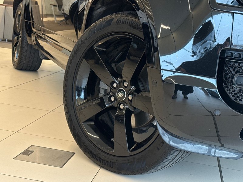 2024 (24) LAND ROVER DEFENDER 3.0 D250 X-Dynamic SE 110 5dr Auto 5152387