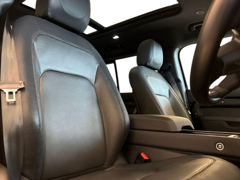 2024 (24) LAND ROVER DEFENDER 3.0 D250 X-Dynamic SE 110 5dr Auto 5152370