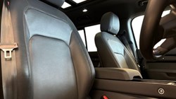 2024 (24) LAND ROVER DEFENDER 3.0 D250 X-Dynamic SE 110 5dr Auto 5152370