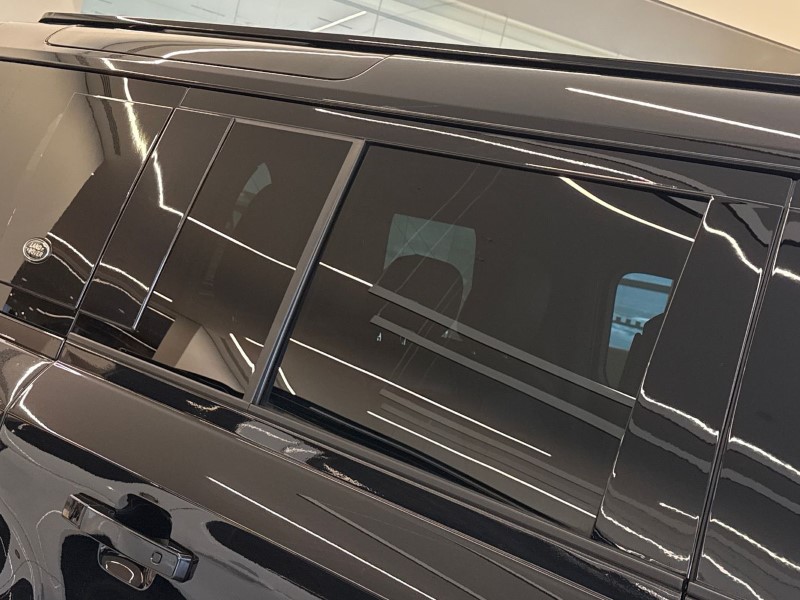 2024 (24) LAND ROVER DEFENDER 3.0 D250 X-Dynamic SE 110 5dr Auto 5152394