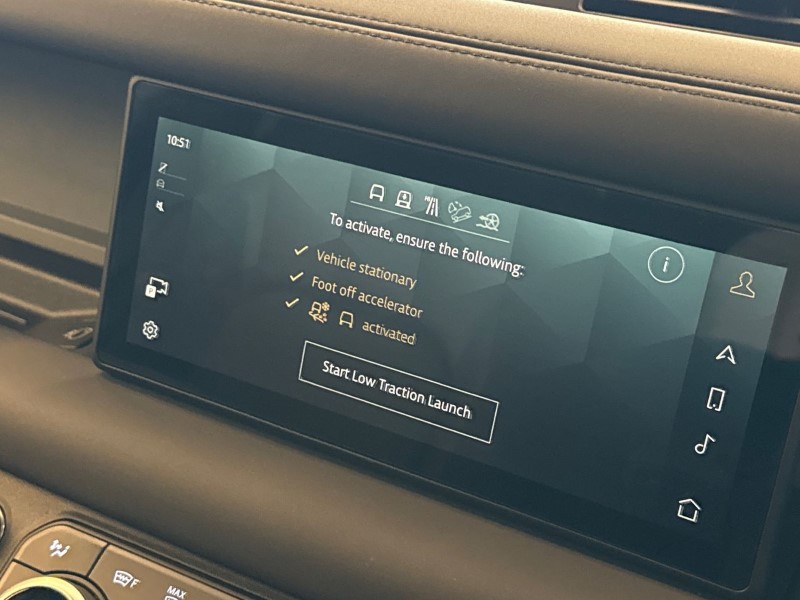 2024 (24) LAND ROVER DEFENDER 3.0 D250 X-Dynamic SE 110 5dr Auto 5152377