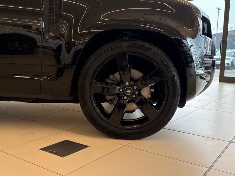 2024 (24) LAND ROVER DEFENDER 3.0 D250 X-Dynamic SE 110 5dr Auto 5152352