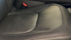 2024 (24) LAND ROVER DEFENDER 3.0 D250 X-Dynamic SE 110 5dr Auto 5152369