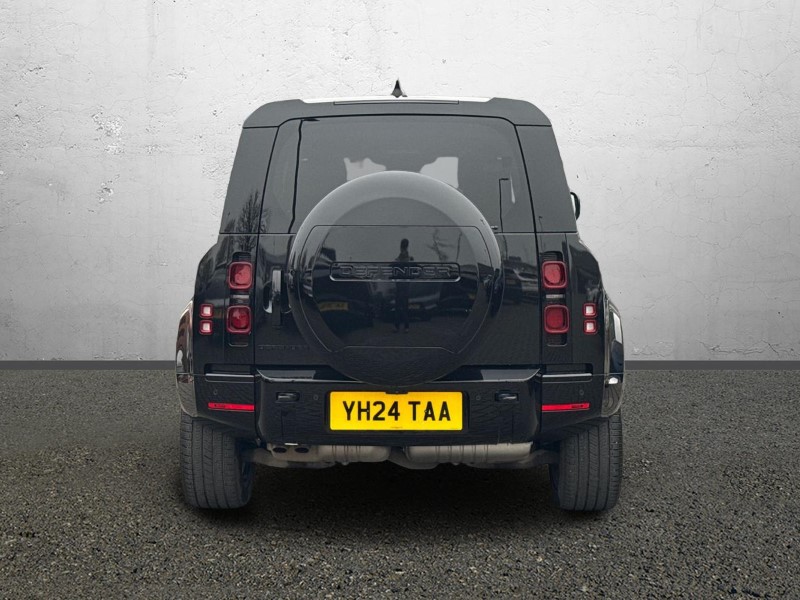 2024 (24) LAND ROVER DEFENDER 3.0 D250 X-Dynamic SE 110 5dr Auto 5152350