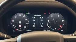 2024 (24) LAND ROVER DEFENDER 3.0 D250 X-Dynamic SE 110 5dr Auto 5152360