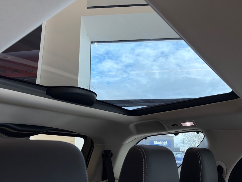 2026 (75) LAND ROVER DISCOVERY 3.0 D350 Dynamic HSE 5dr Auto 5122084