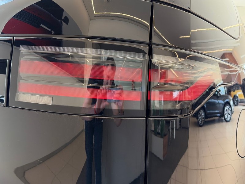 2026 (75) LAND ROVER DISCOVERY 3.0 D350 Dynamic HSE 5dr Auto 5122078